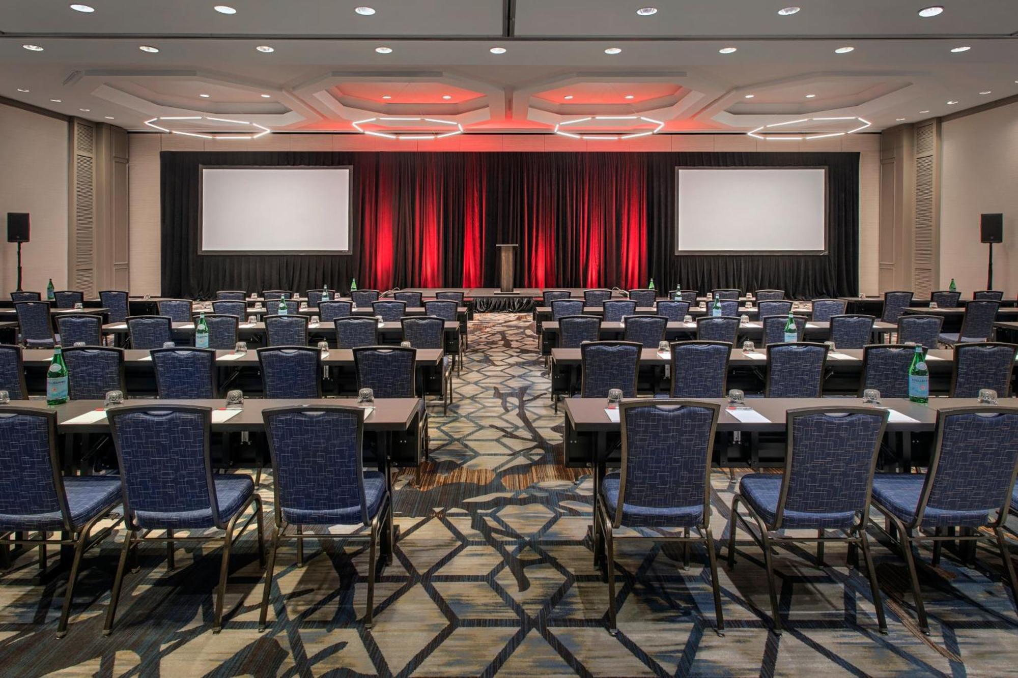 Hotel Boston Marriott 4*