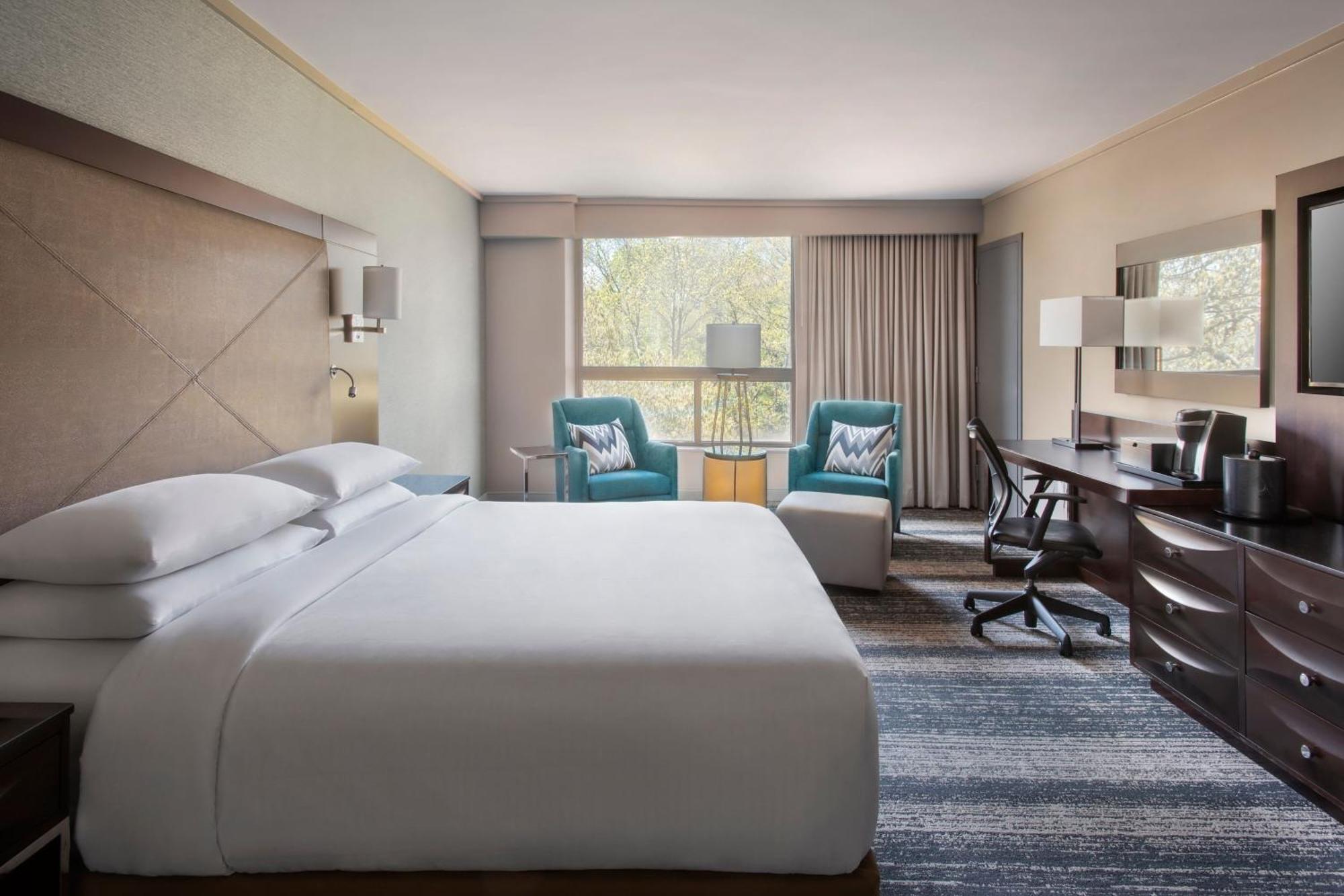 Hotel Boston Marriott 4*